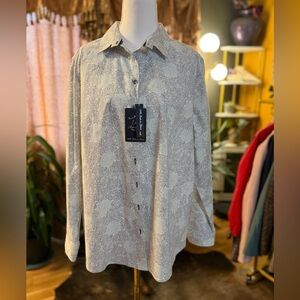 NWT Bariloche Floral Button-Up Shirt